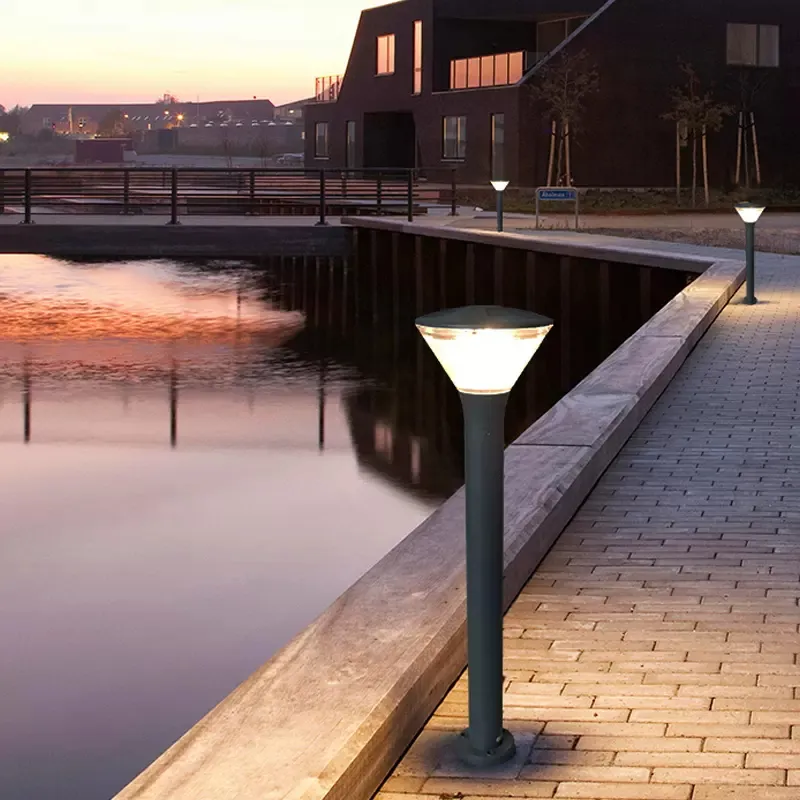 LED Lawn Light
